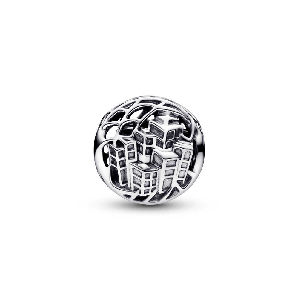 Charm Spiderman de Marvel elevándose por la ciudad - Charms Factory